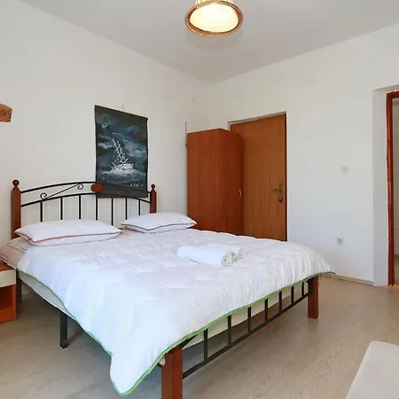 Apartment Stanka & Joso Razanac